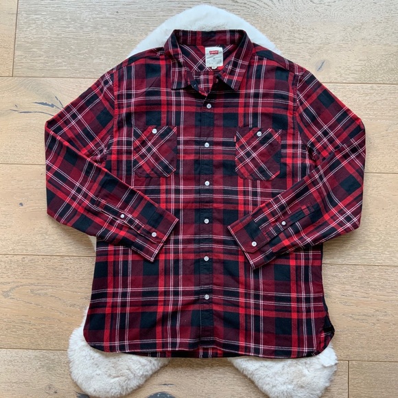 Levis Men Regular Fit Plaid Flannel 